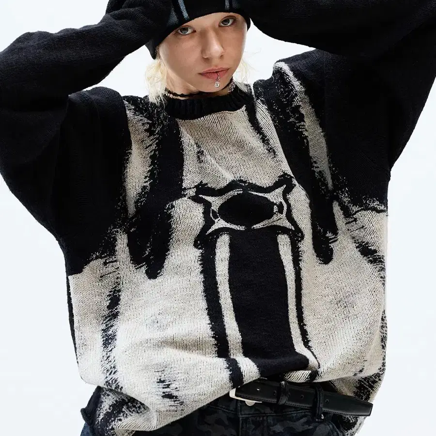 크리틱 VINTAGE WORMHOLE KNIT BLACK 니트 L