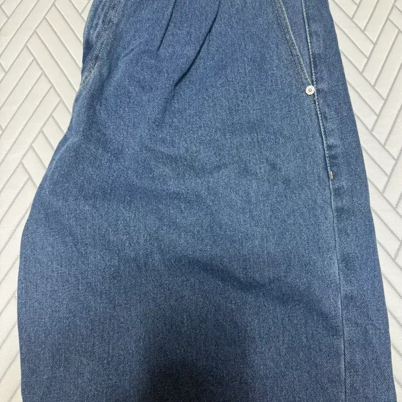 키뮤어 데님 쇼츠