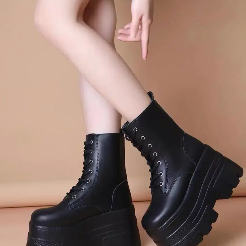 11cm 스탠딩화 대여 235~250