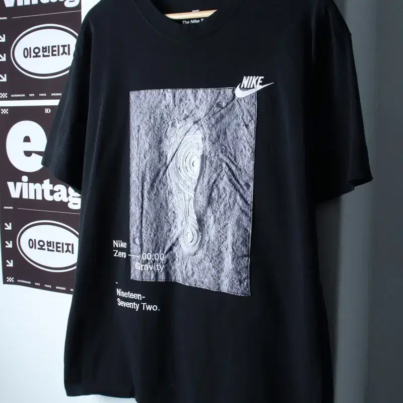 (XL-2XL) 나이키 반팔 티셔츠 달표면 프린팅 블랙-H36805