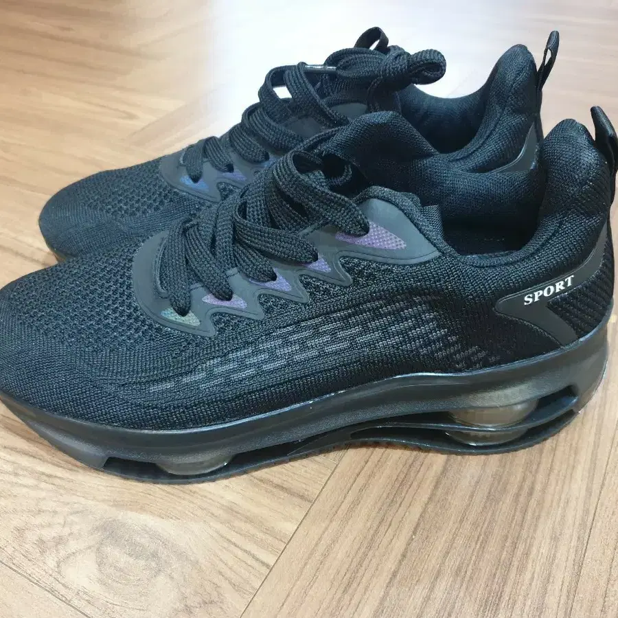 7만원짜리~~새상품 더블쿠션 러닝화 SPORT 운동화 255~260mm