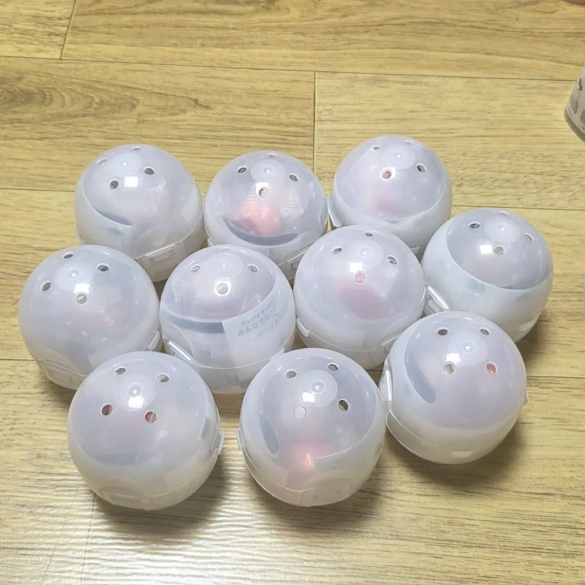 산리오 이빨 가챠