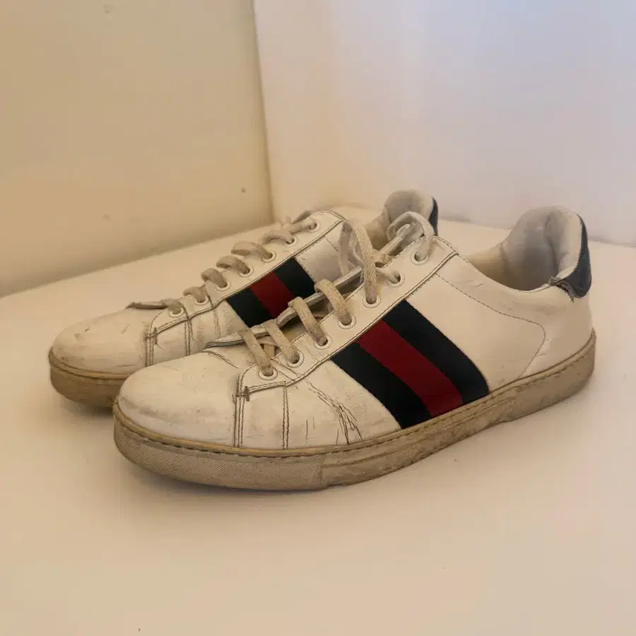 <정품>구찌(Gucci) 삼선 에이스 스니커즈