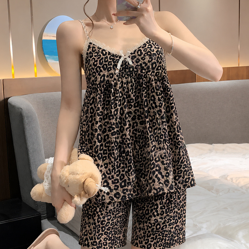 호피 패턴 홈웨어 민소매 반바지 세트 레오파드
