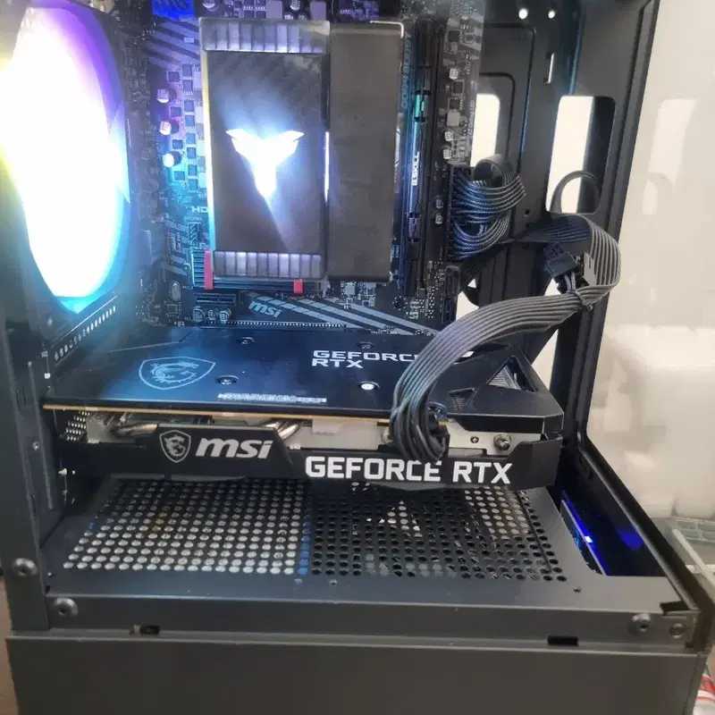 라이젠5 5500X3D 32G RTX5050 겜본체
