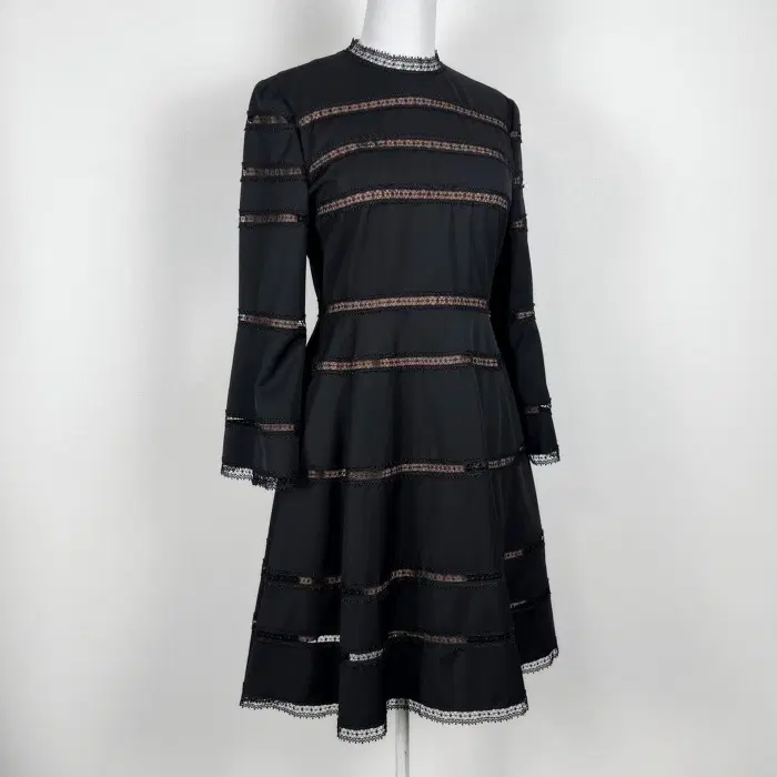 오즈세컨/상태굿 블랙 펀칭 원피스 85 55 S/라덴