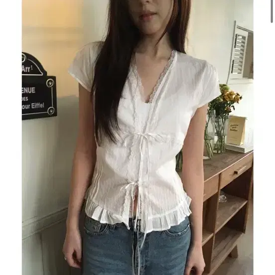 아리보리 레이스 리본 블라우스