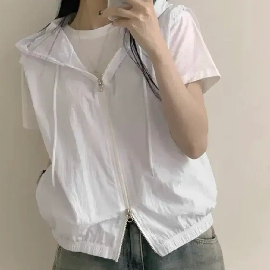 에이블리 투웨이 후드 바람막이 집업조끼