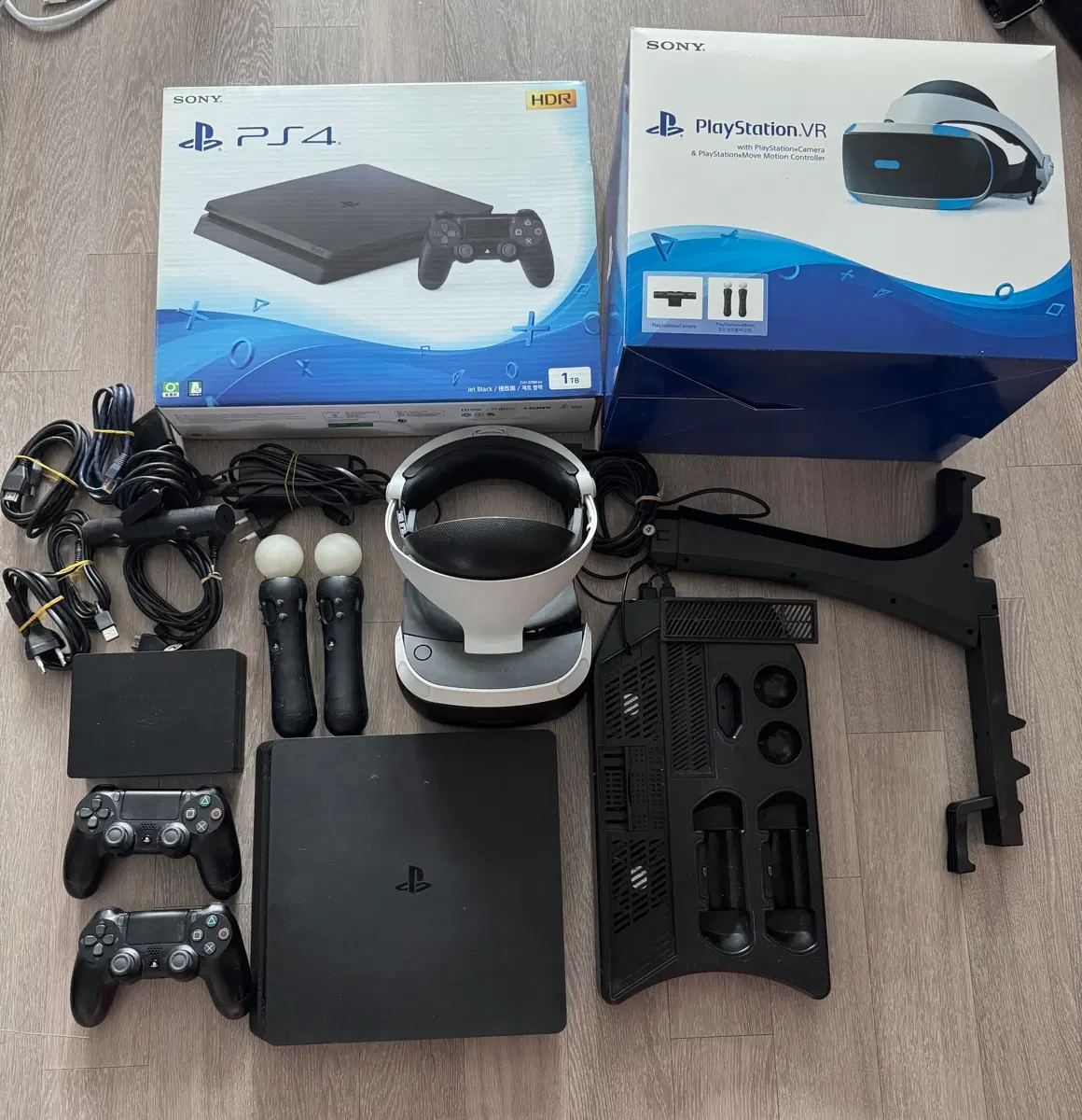 PS4 슬림 1TB + PSVR 풀세트 판매 (듀얼쇼크2,풀박스,거치대,VR게임 서비스)