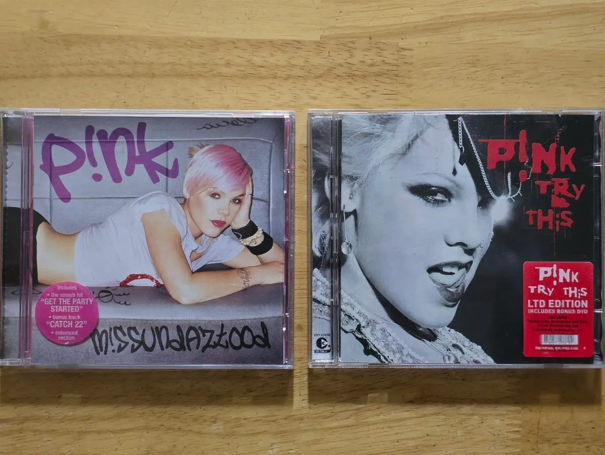 CD 음반 Pink 핑크 앨범 2장