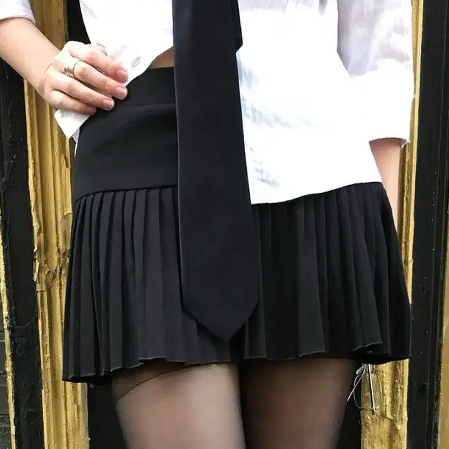 긱시크 미니 플레어 스커트