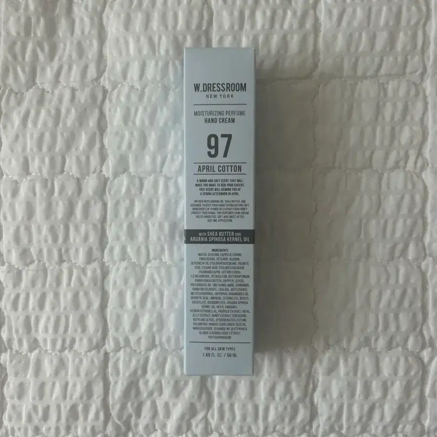 더블유드레스룸 퍼퓸 핸드크림 97 에이프릴코튼 50ml 미개봉 새상품