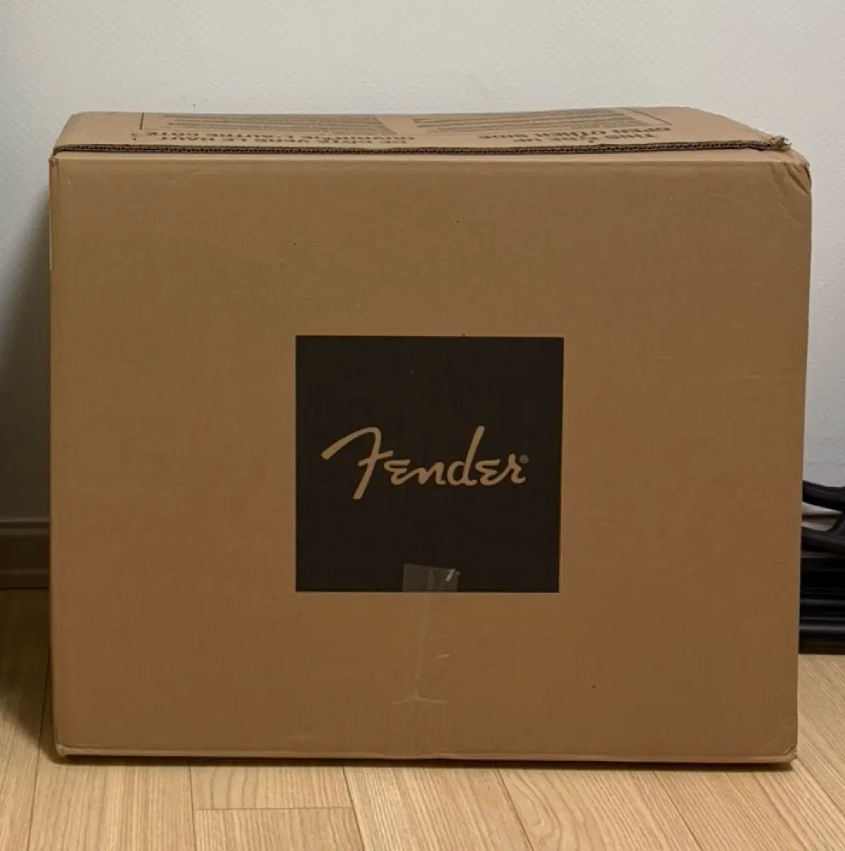 펜더 핫 로드 디럭스4 진공관 기타 앰프 HOT ROD DELUXE IV BLACK