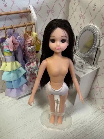 리카짱 무녀 블랙 헤어 옷 갈아입히기 인형