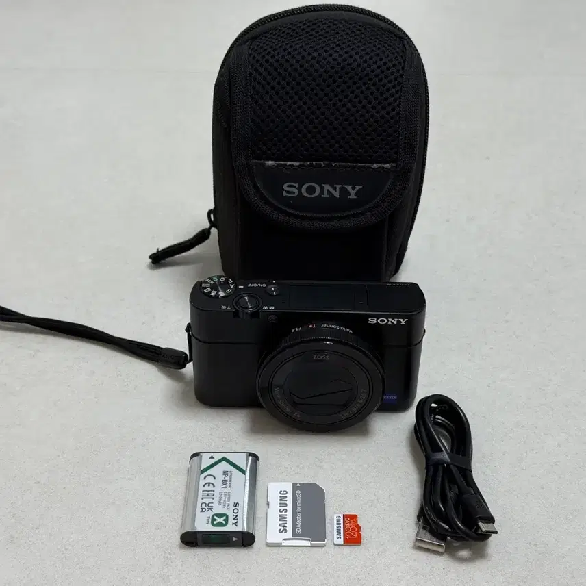 소니 rx100m3 카메라