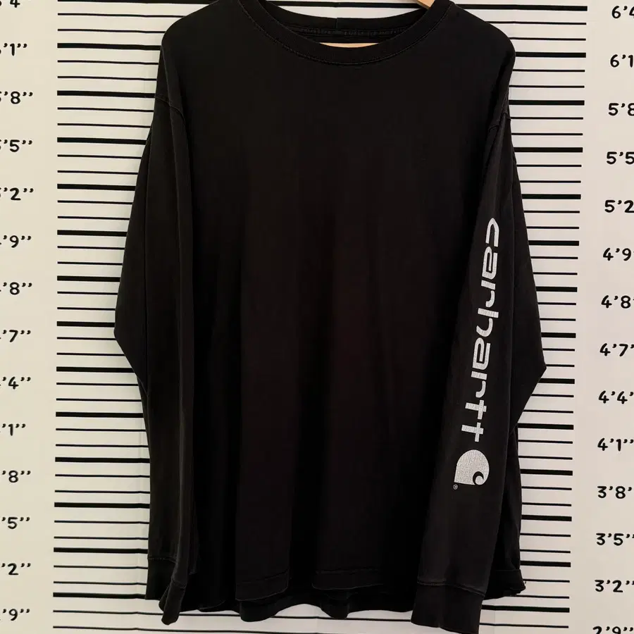 칼하트 (Carhartt) 시그니처 슬리브 로고 롱슬리브