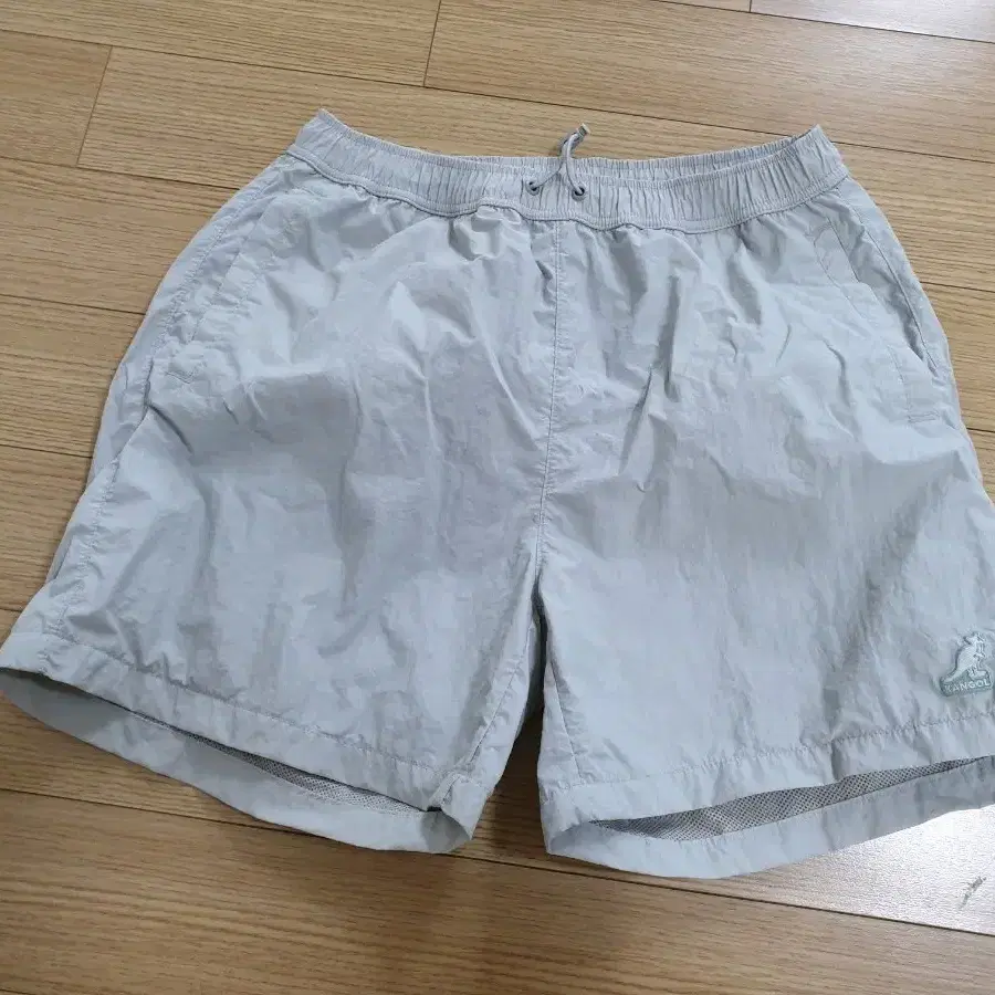 캉골 반바지