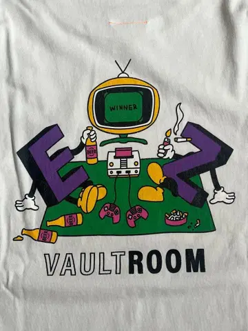 vaultroom EZ 롱티 볼트룸 White VCR