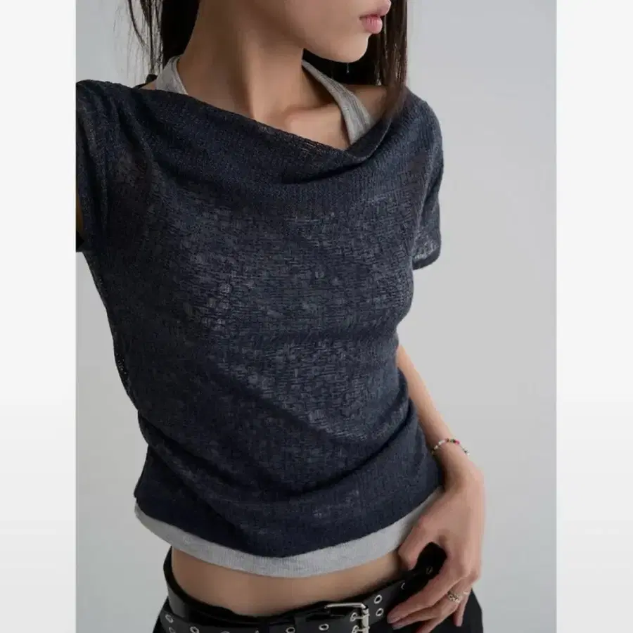 홀터넥 레이어드 저지탑 네이비