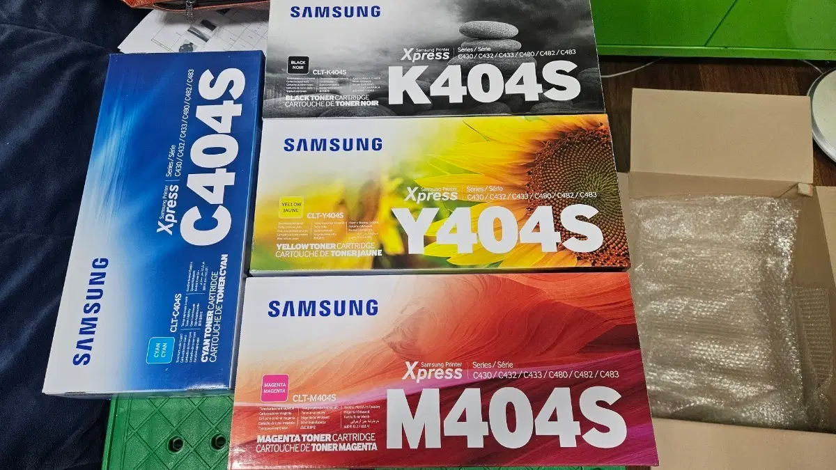 미개봉삼성토너 CLT-K404S,C404S,M404S,Y404S 팝니다