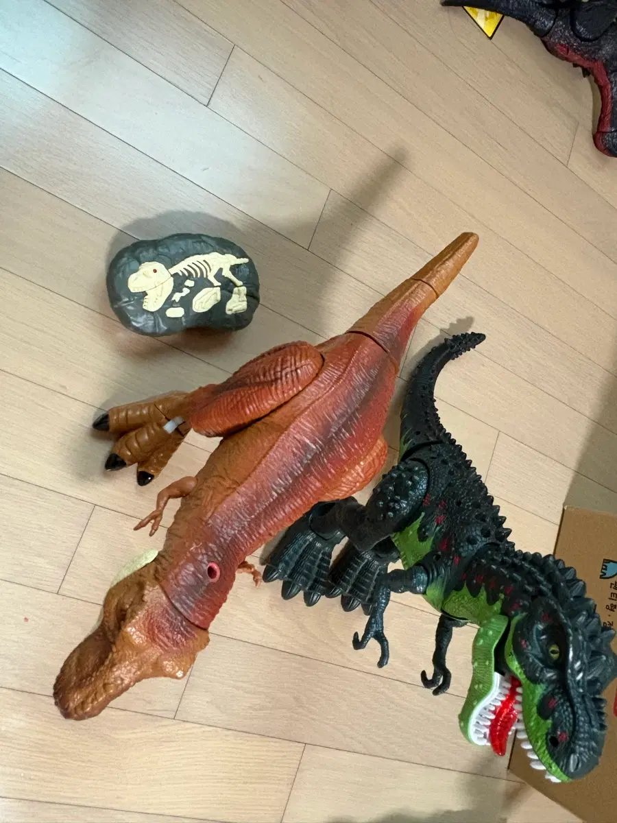 움직이는티라노