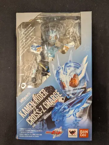 반다이 S.H.Figuarts 가면라이더 빌드 가면라이더 크로즈 차지