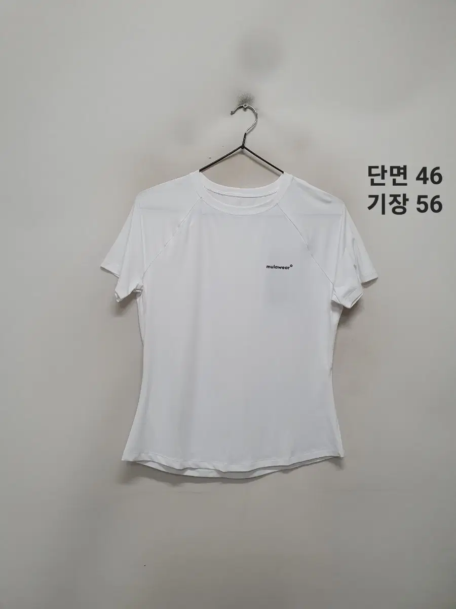 새상품 뮬라웨어 티셔츠