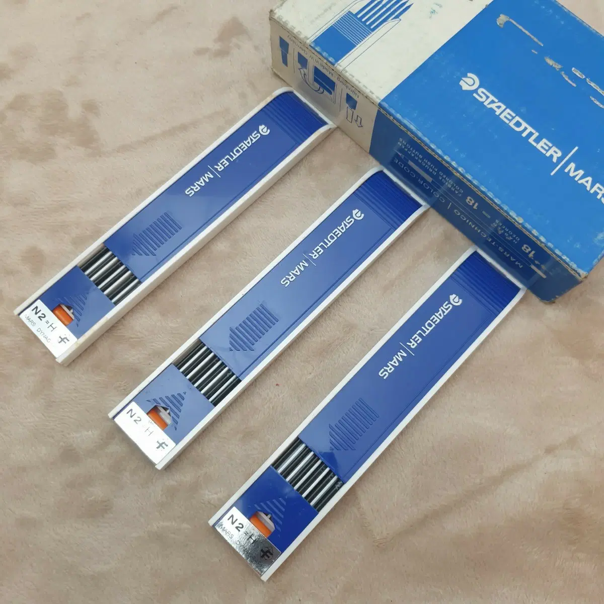 구형 스테들러 마스 다이나그래프 N2 H 홀더 샤프심