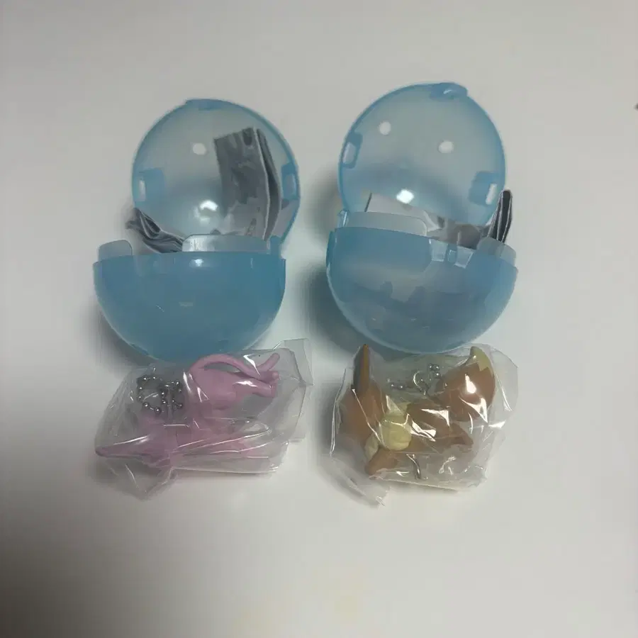포켓몬 대롱대롱 연결 키링 가챠