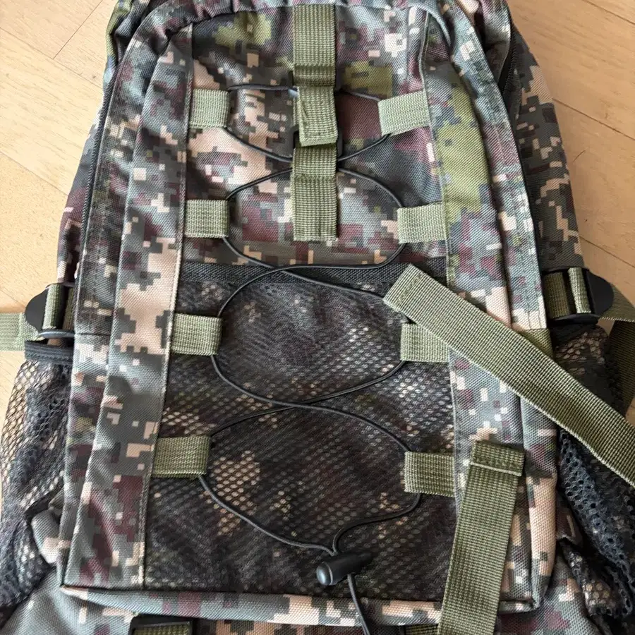 밀리터리 패턴 백팩 카모플라쥬