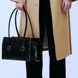 마지셔우드 블랙 보스턴 미디움 숄더백