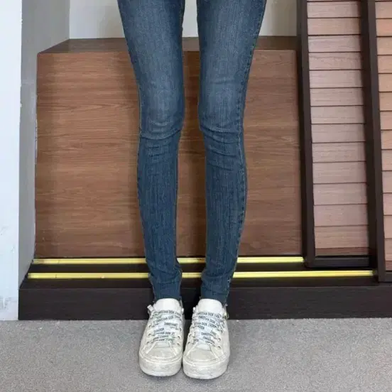 카인다미 골반뽕 청바지 미듐