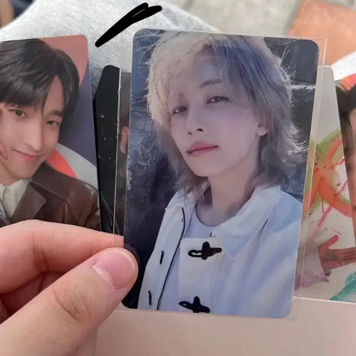 세븐틴 교보문고 10주년 럭드 블랙 정한 판매합니다