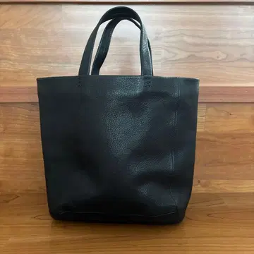 누이토메루 가죽 토트백