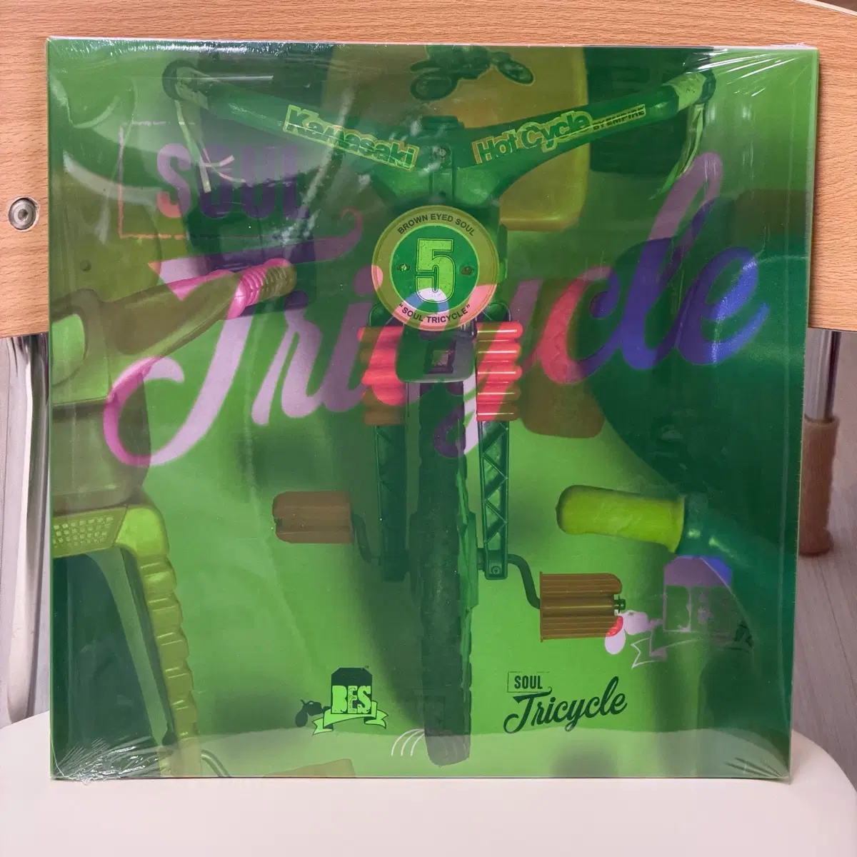 [한정판 블루LP] 브라운아이드소울 5집 Tricycle