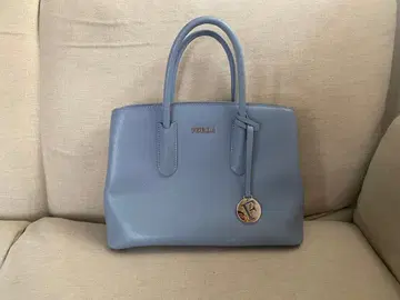 FURLA 라이트 블루 핸드백