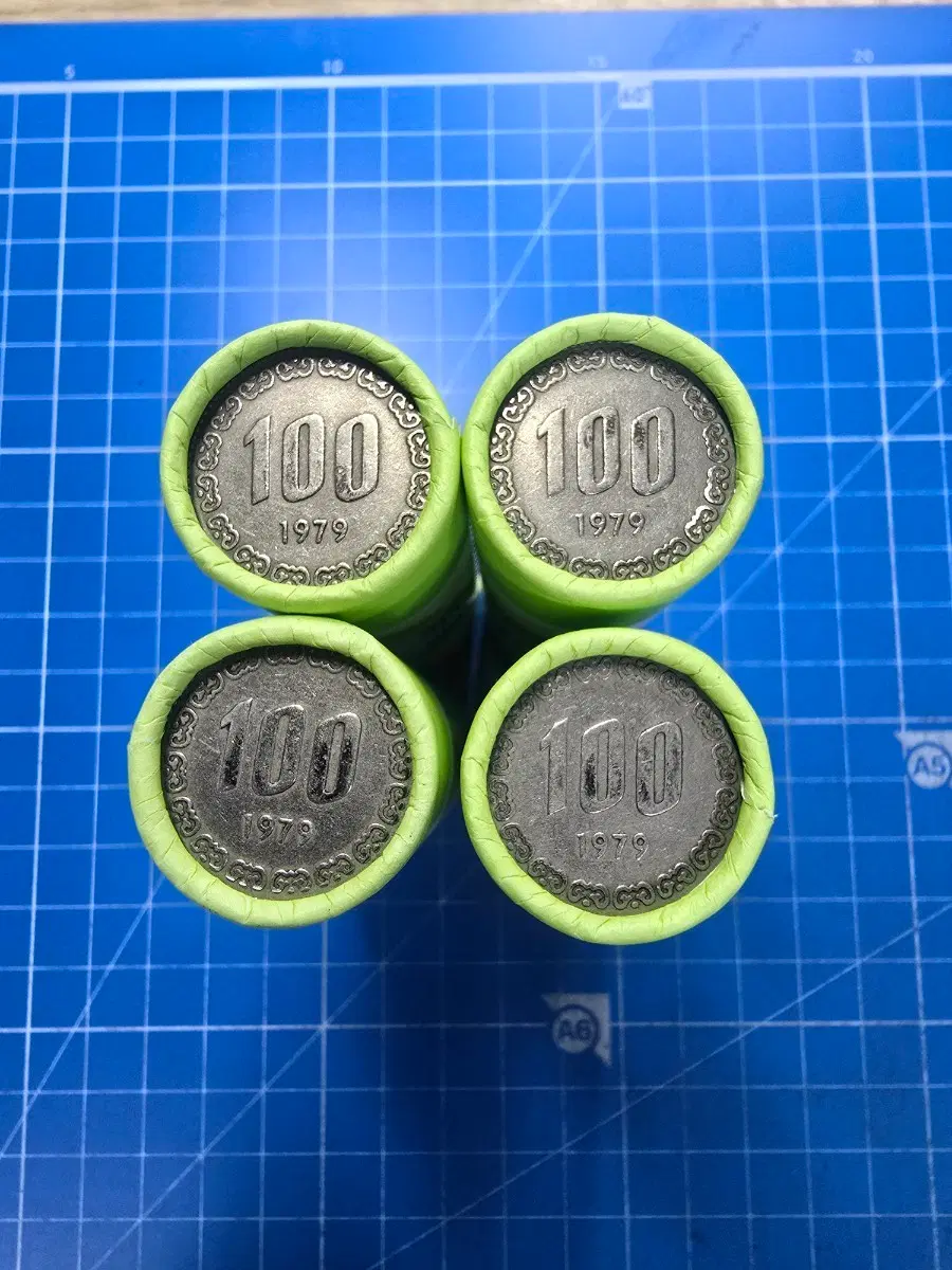 1979년 100원 동전 4롤 200개