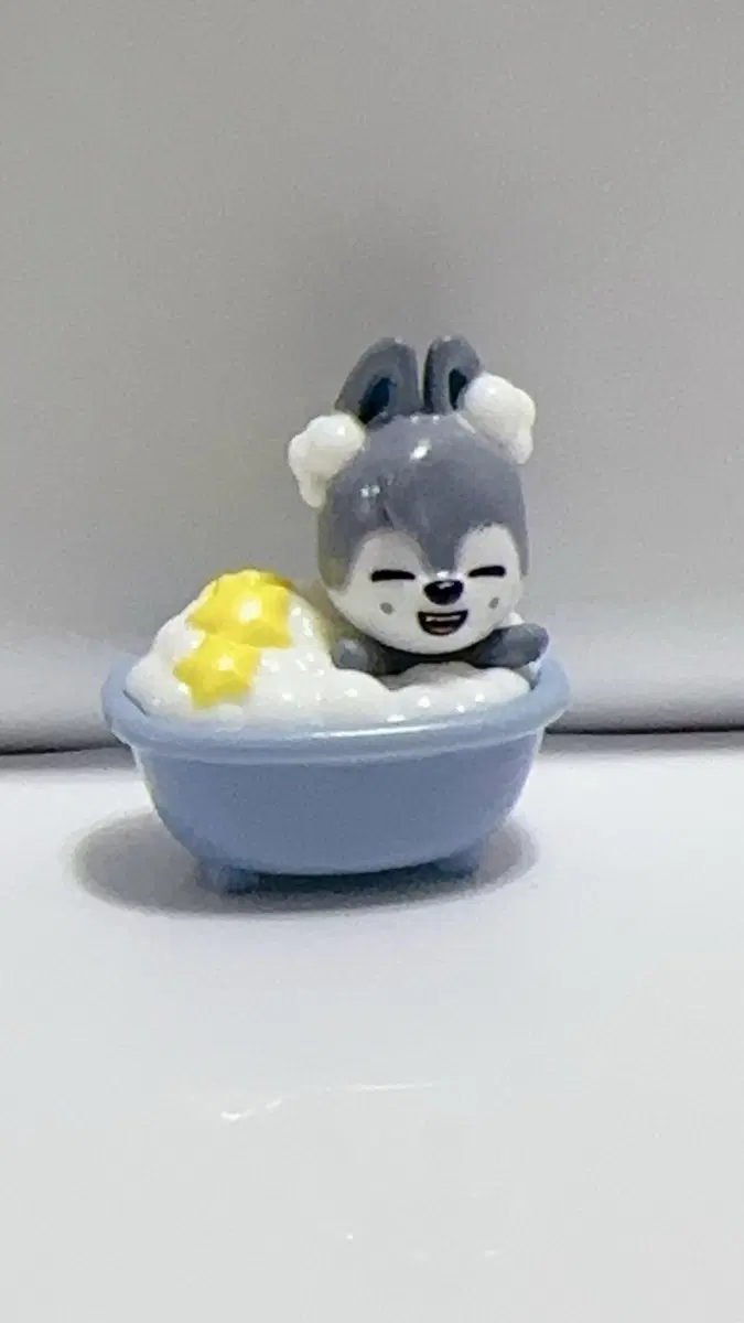 스키주 배스밤가챠 울프찬