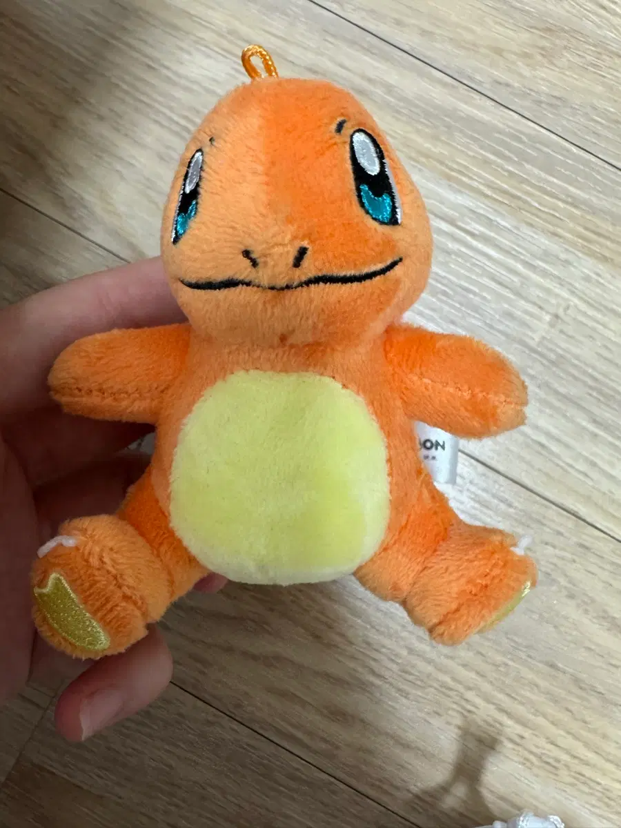 파이리 인형