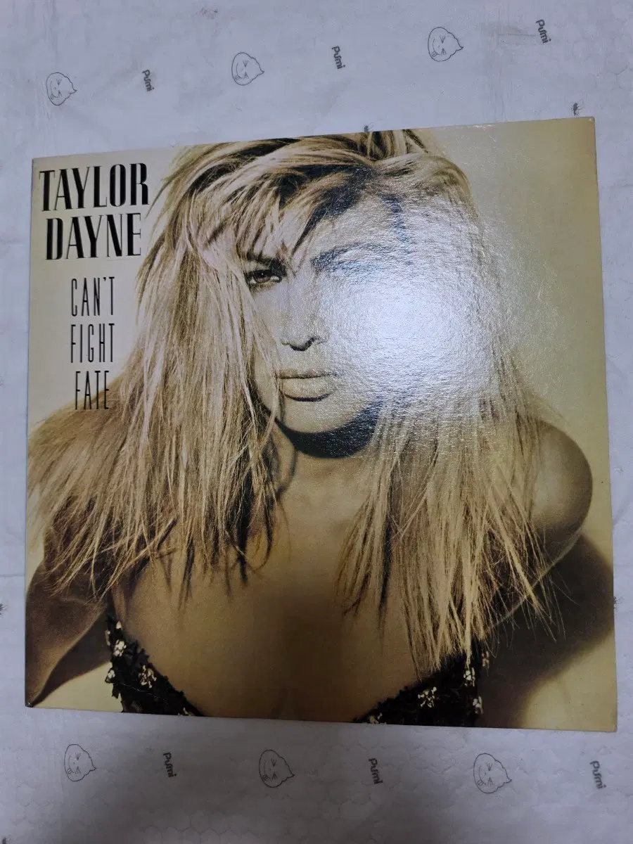 Taylor Dayne LP