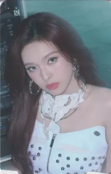 BABYMONSTER TRADING PHOTO CARD CHIQUITA 26-27 DANCE CHOOM