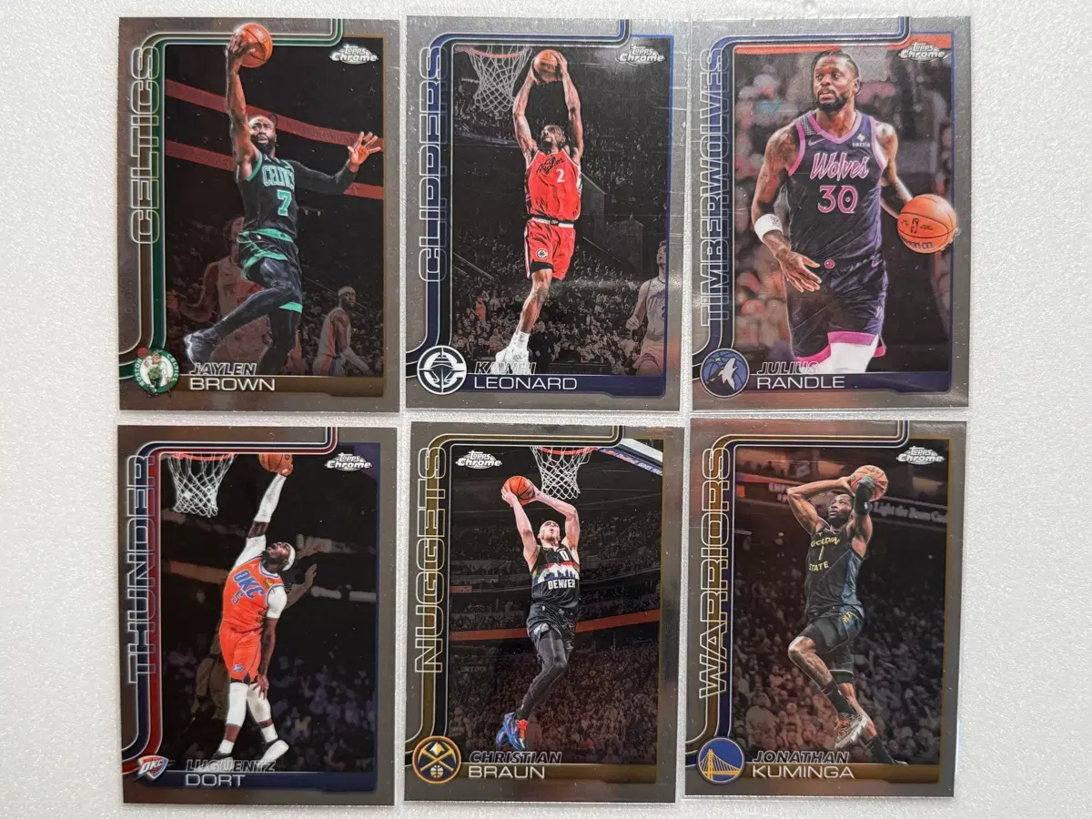 25-26 탑스 크롬 nba 업데이트 일괄(카와이 레너드, 제일런 브라운, 줄리어스 랜들, 루겐츠 돌트, 조나단 쿠밍가, 크리스티안 브라운)