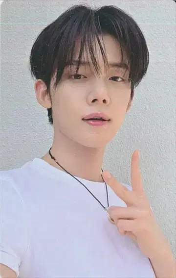 TXT Weverse shop 서울 회장 한정판/Love Language ver. YEONJUN 2025 WORLD TOUR ACT: TOMORROW