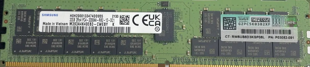 삼성 메모리 32GB 2Rx4 PC4-3200AA-R82-12-DC1 서버메모리 팝니다.