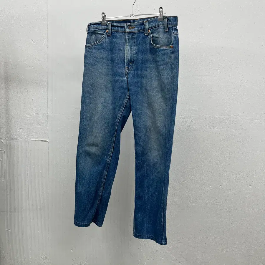 [33] USA MADE LEVIS 506 ORANGE TAB