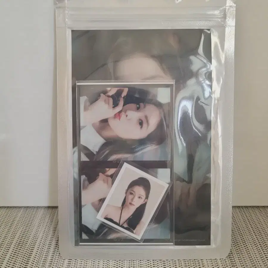 SM Ent. 아이돌 아이린 ID 포토카드 세트 제품