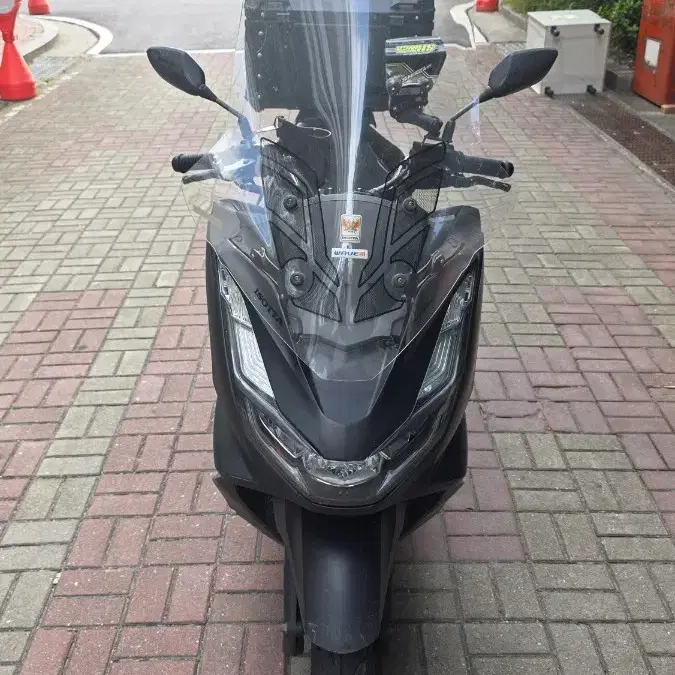 22년식 혼다 PCX125 팔아요 절충가능!!