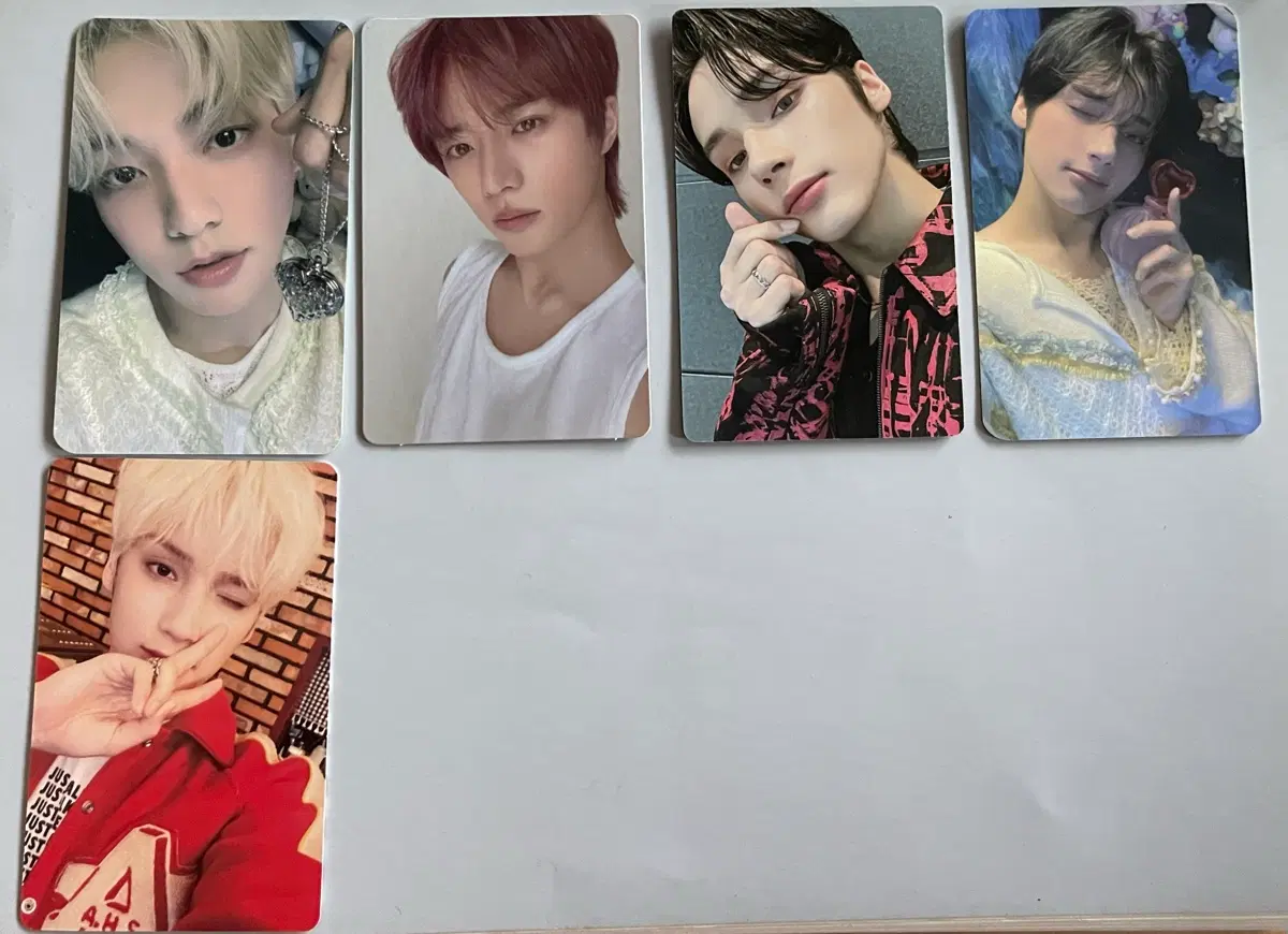 투바투 투모로우바이투게더 TXT 포카 일괄 판매