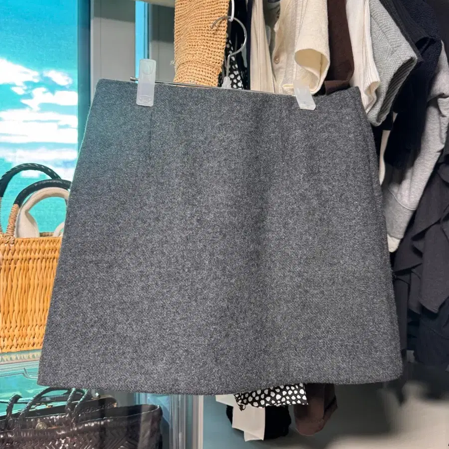 모이블레 모직스커트