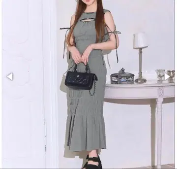컨디션 최상 미셸 마카롱 셔링 롱 머메이드 원피스 그레이